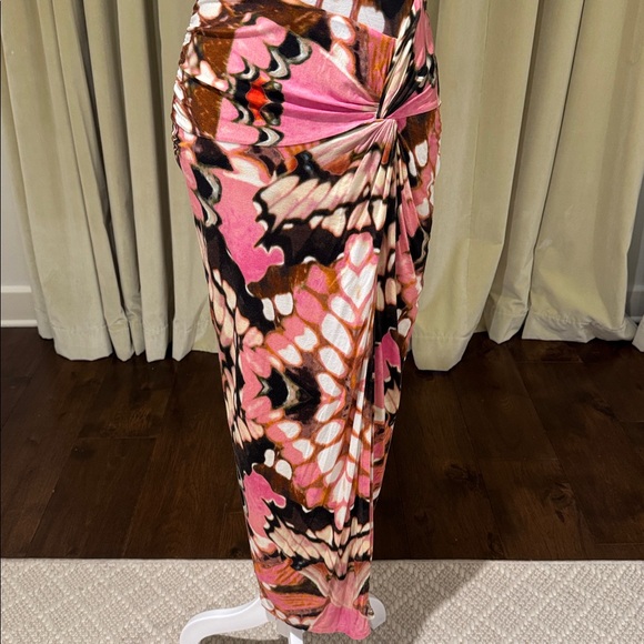 h:ours - Women’s Inez Midi Dress - Pink Butterfly - Size: Small - Picture 4 of 7